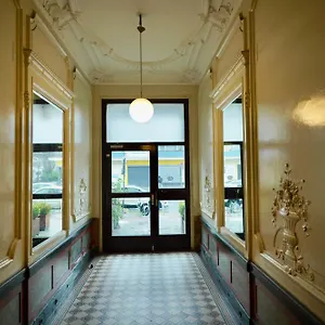 Bernstein Am Kurfürstendamm Hotel